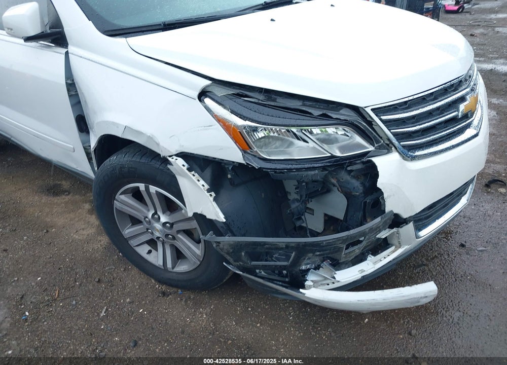 2017 CHEVROLET TRAVERSE 2LT VIN: 1GNKRHKD2HJ275931