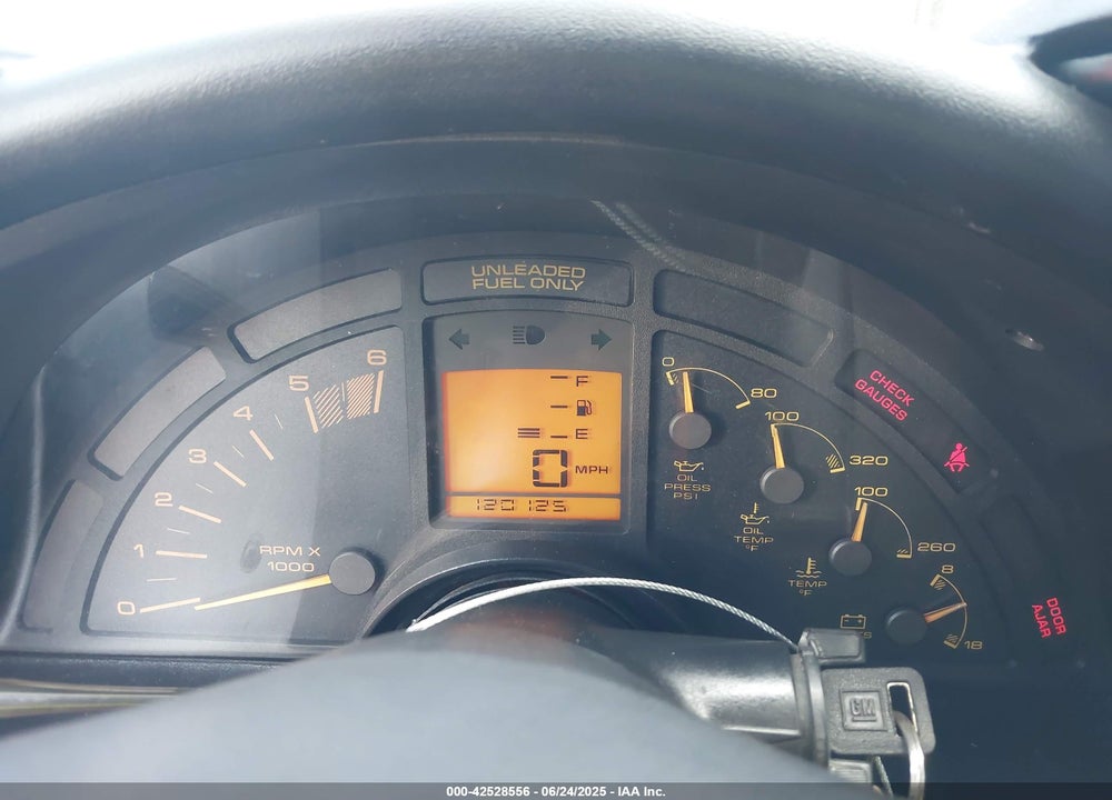 1990 CHEVROLET CORVETTE VIN: 1G1YY2383L5107911