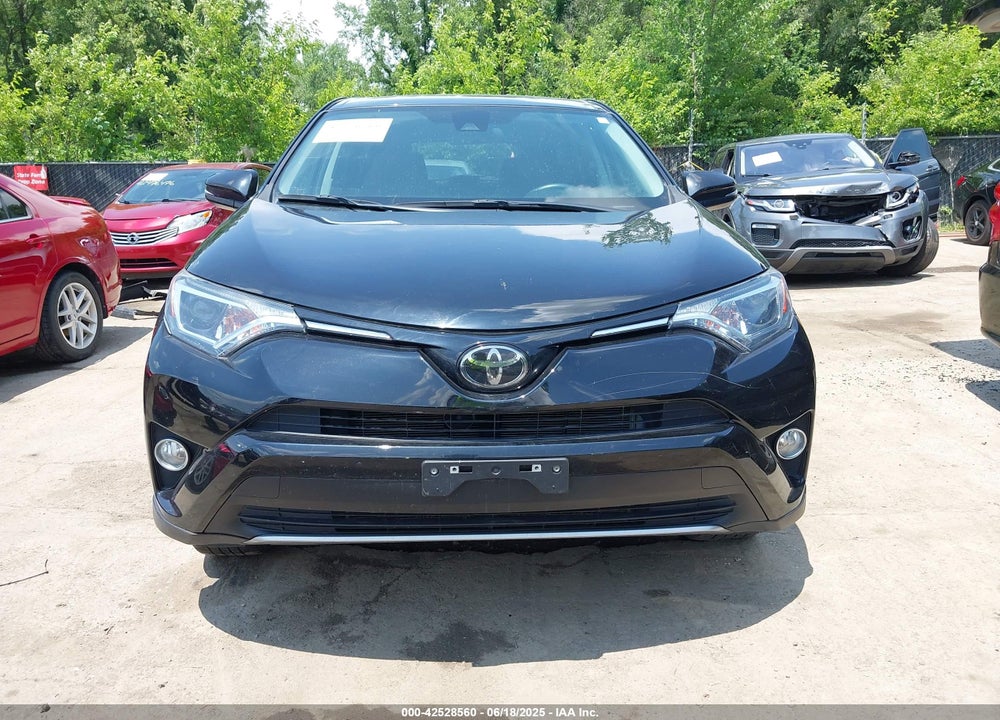 2018 TOYOTA RAV4 VIN: 2T3WFREV3JW468450