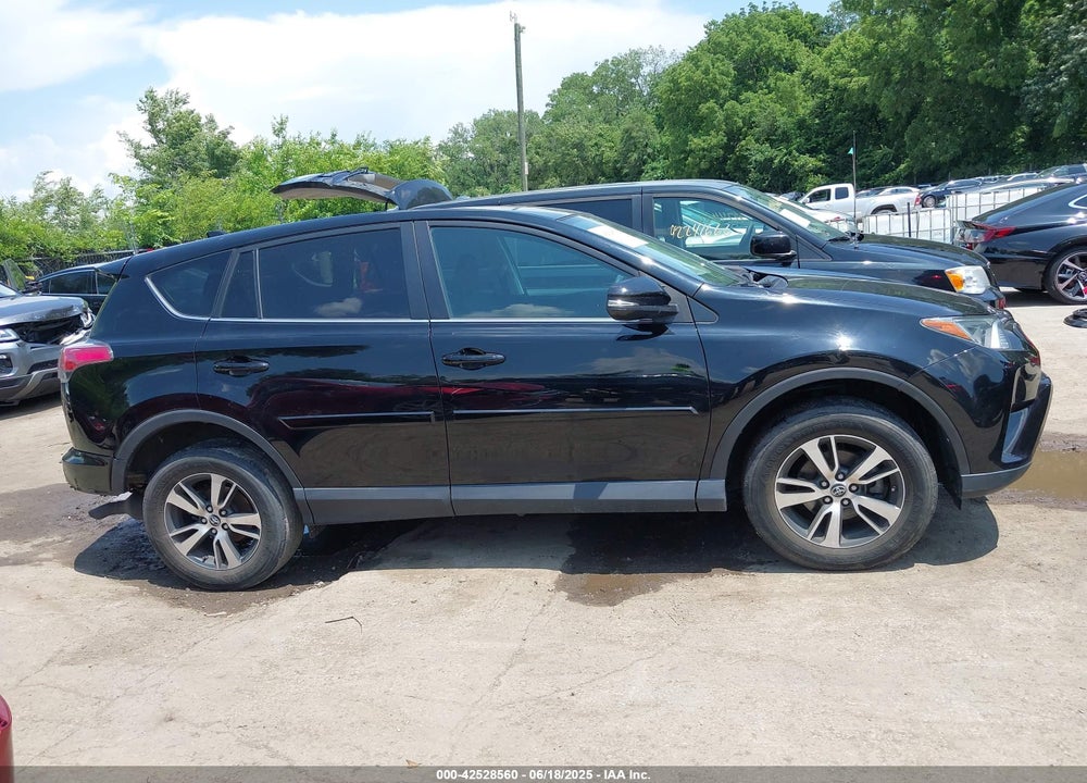 2018 TOYOTA RAV4 VIN: 2T3WFREV3JW468450