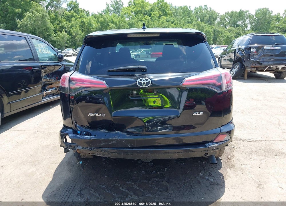 2018 TOYOTA RAV4 VIN: 2T3WFREV3JW468450