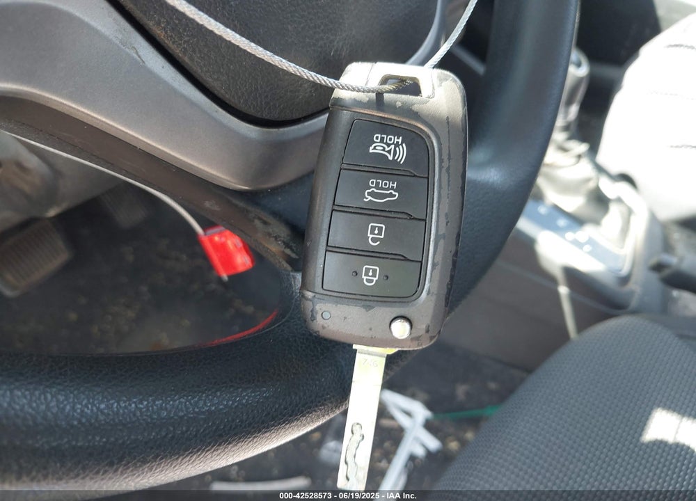 2019 HYUNDAI ACCENT SE VIN: 3KPC24A32KE045023