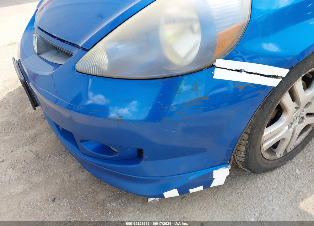 2008 HONDA FIT VIN: JHMGD38698S031209