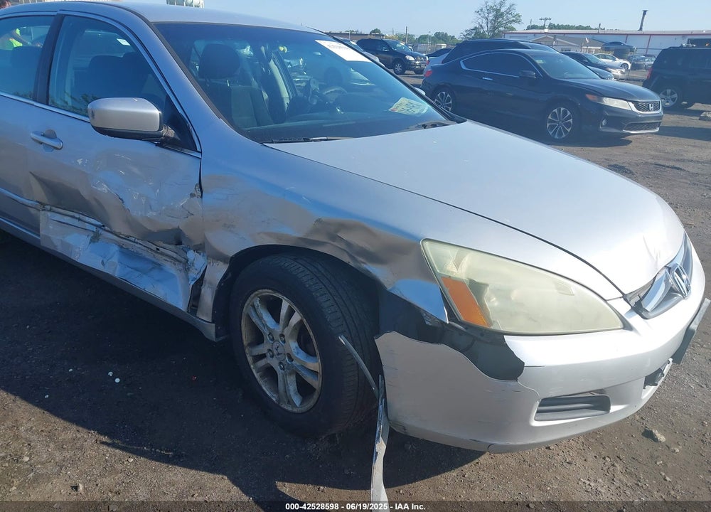 2006 HONDA ACCORD 2.4 SE VIN: 1HGCM56326A040083