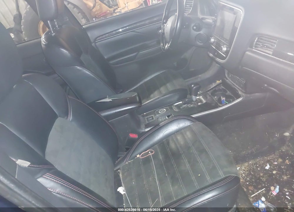 2020 MITSUBISHI OUTLANDER VIN: JA4AZ3A31LZ043342