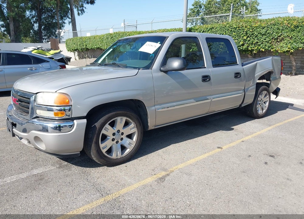 2007 GMC SIERRA 1500 CLASSIC SL VIN: 2GTEC13V571181315