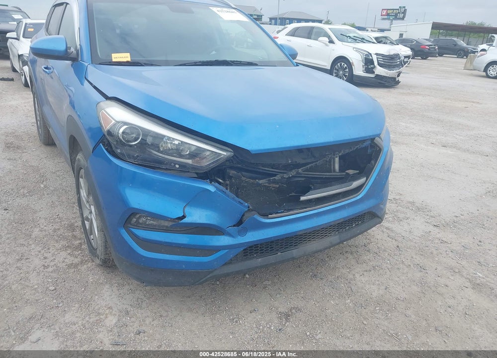 2016 HYUNDAI TUCSON VIN: KM8J33A43GU063736