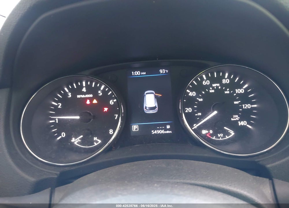 2018 NISSAN ROGUE VIN: 5N1AT2MT2JC784284