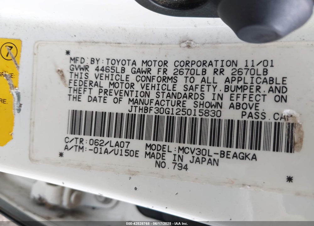 2002 LEXUS ES 300 VIN: JTHBF30G125015830
