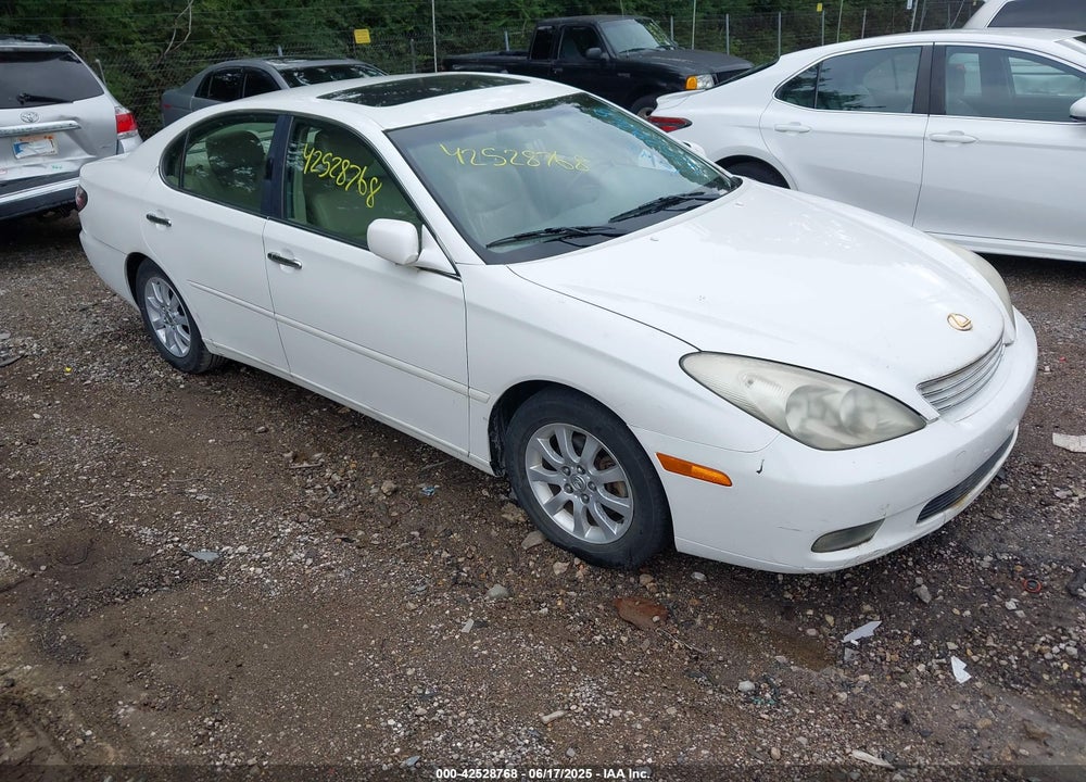 2002 LEXUS ES 300 VIN: JTHBF30G125015830