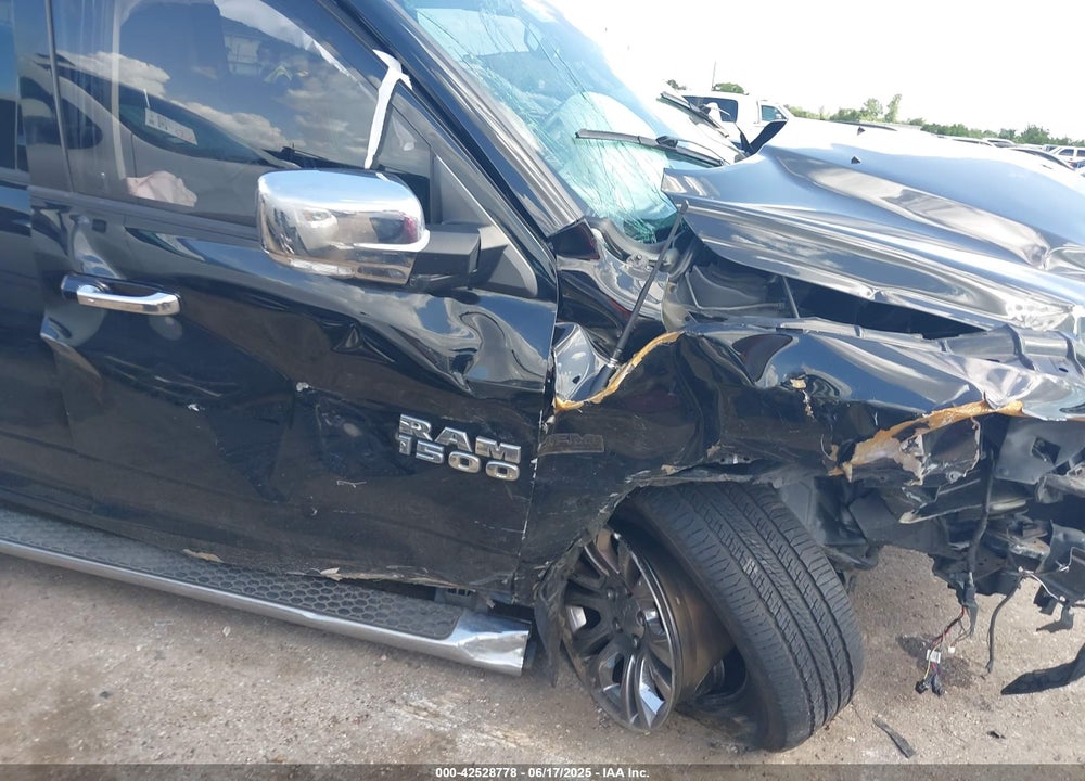 2014 RAM 1500 VIN: 1C6RR6PT4ES205968