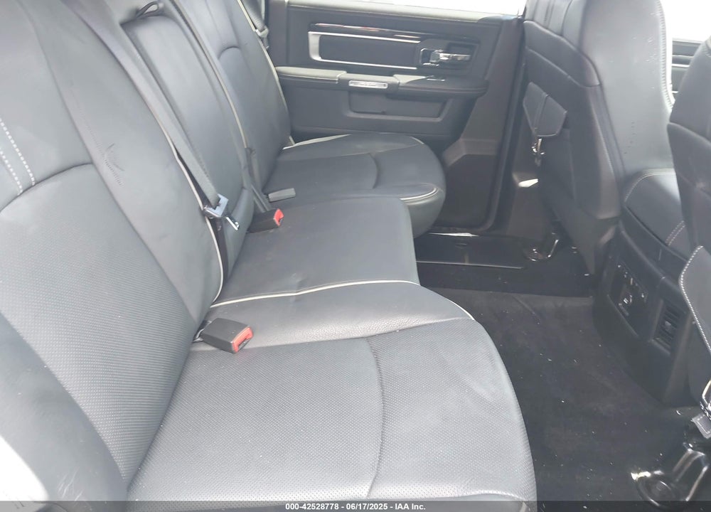 2014 RAM 1500 VIN: 1C6RR6PT4ES205968