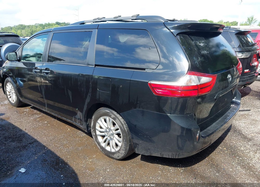 2015 TOYOTA SIENNA VIN: 5TDYK3DC8FS574645