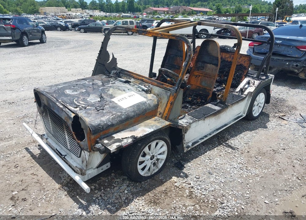 2021 MOKE JAMES BOND VIN: 5YNWAHBG7MS111531