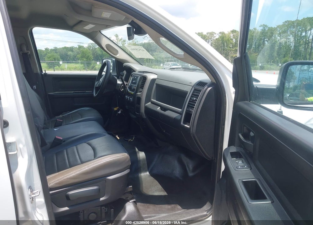 2018 RAM 2500 VIN: 3C6TR4HT5JG282231