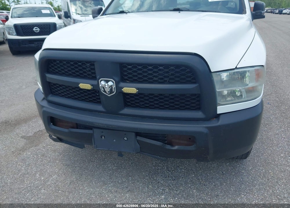 2018 RAM 2500 VIN: 3C6TR4HT5JG282231