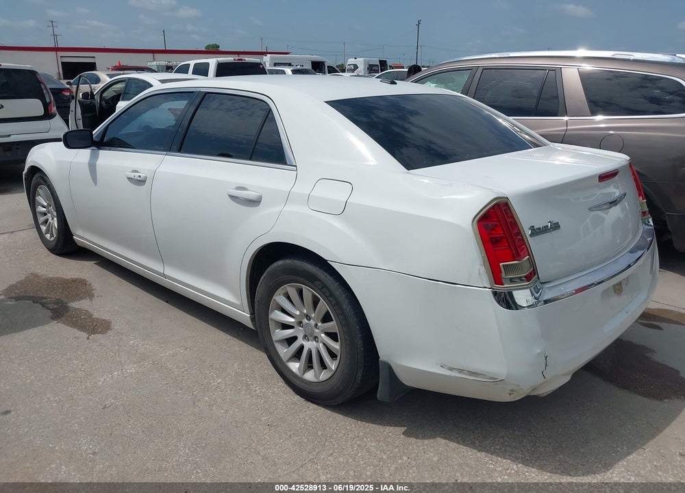 2013 CHRYSLER 300 VIN: 2C3CCAAG3DH527185