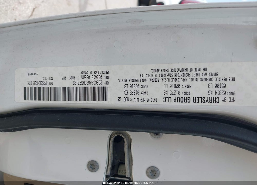 2013 CHRYSLER 300 VIN: 2C3CCAAG3DH527185