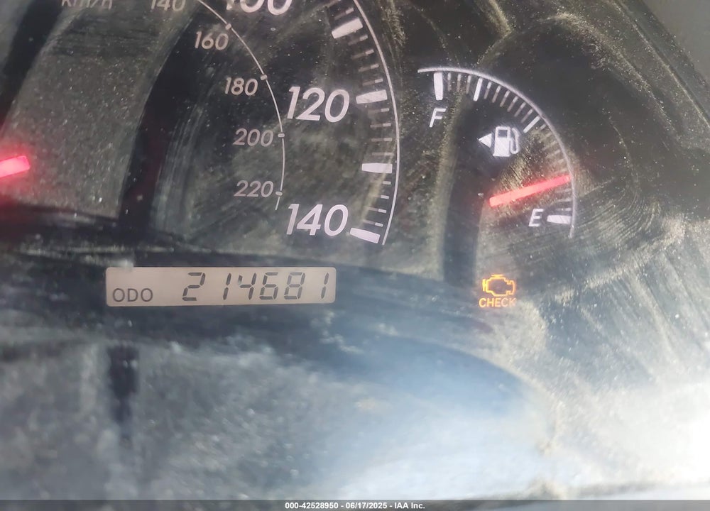 2005 TOYOTA CAMRY LE VIN: 4T1BE32K55U078599
