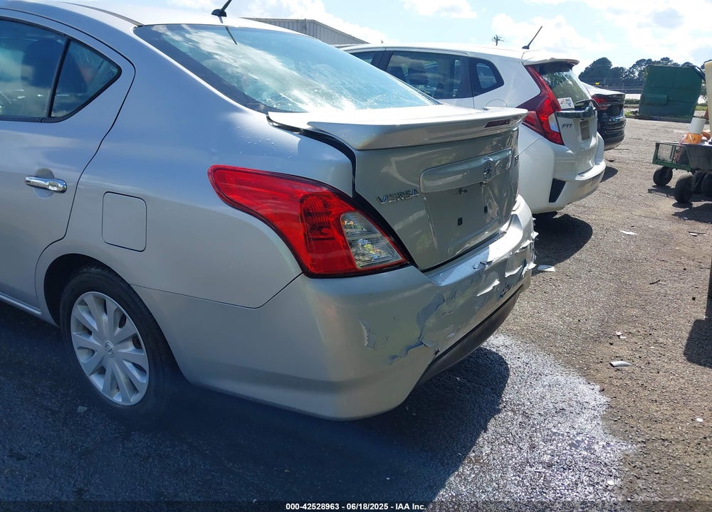 2017 NISSAN VERSA VIN: 3N1CN7AP3HK434584
