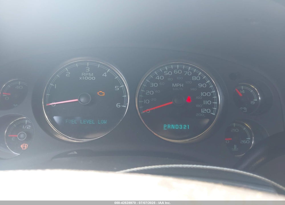 2008 CHEVROLET TAHOE VIN: 1GNFC13J68R117219