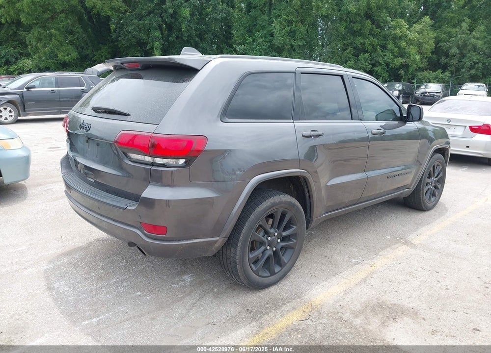 2018 JEEP GRAND CHEROKEE VIN: 1C4RJFAG0JC458849