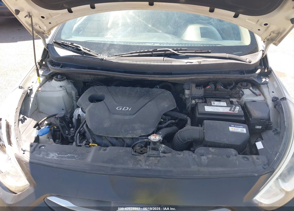 2016 HYUNDAI ACCENT VIN: KMHCT4AE3GU114143