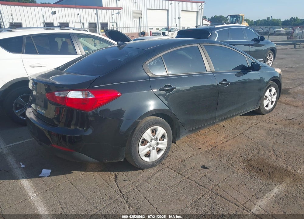 2016 KIA FORTE VIN: KNAFK4A64G5602828