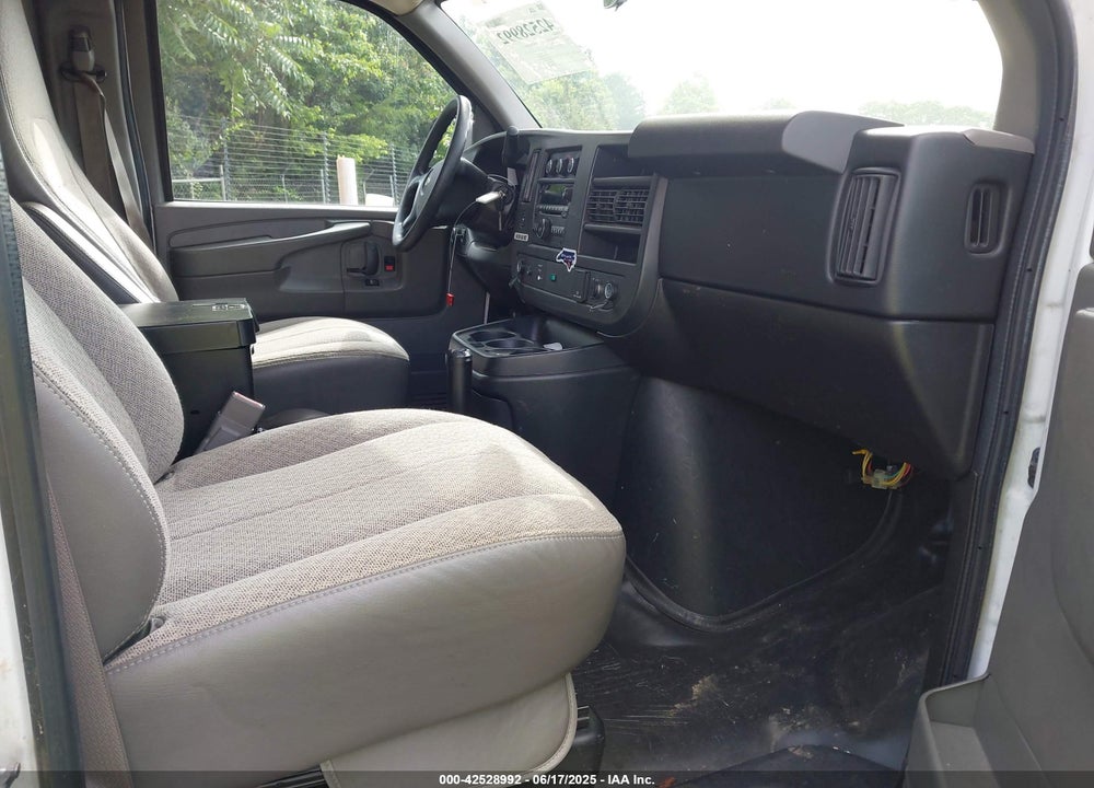 2015 CHEVROLET EXPRESS 2500 WORK VAN VIN: 1GCWGFCF9F1277631