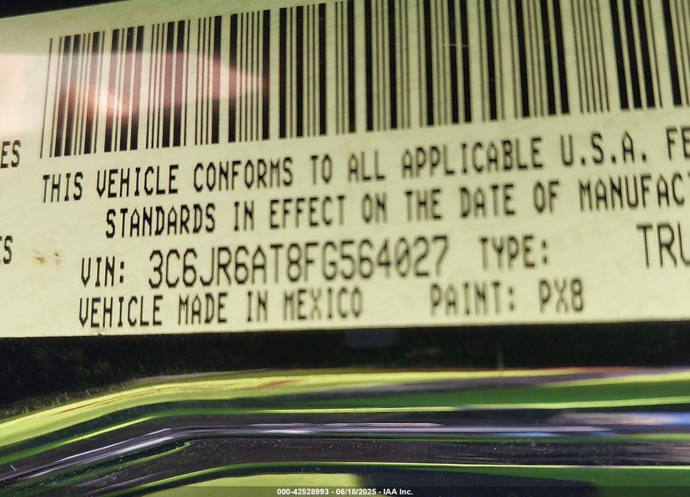 2015 RAM 1500 EXPRESS VIN: 3C6JR6AT8FG564027