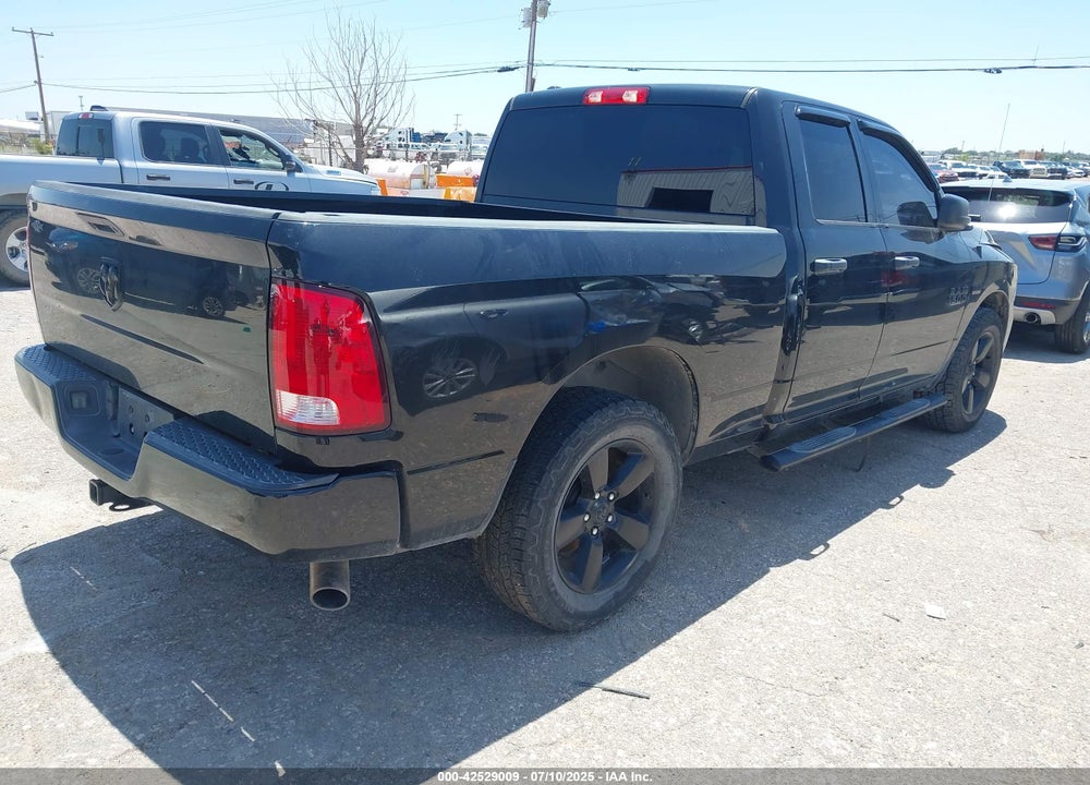 2018 RAM 1500 VIN: 1C6RR6FT3JS325630