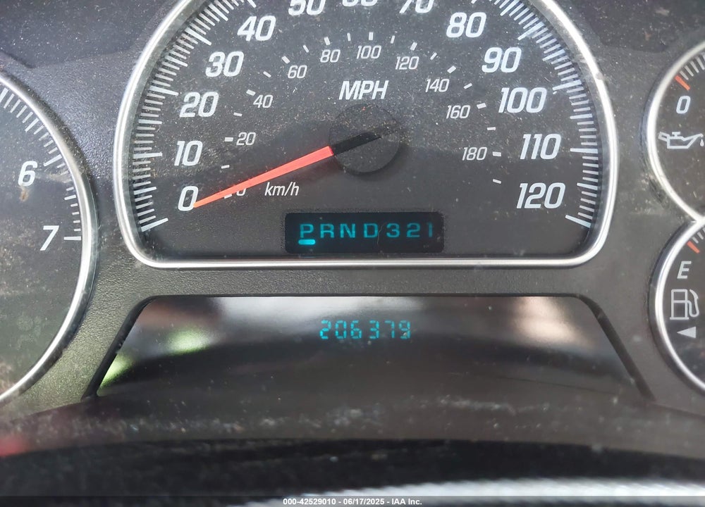 2005 GMC ENVOY SLE VIN: 1GKDT13SX52103647