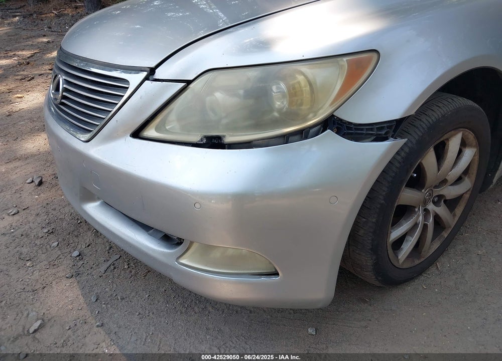 2007 LEXUS LS460 VIN: JTHBL46F675010952