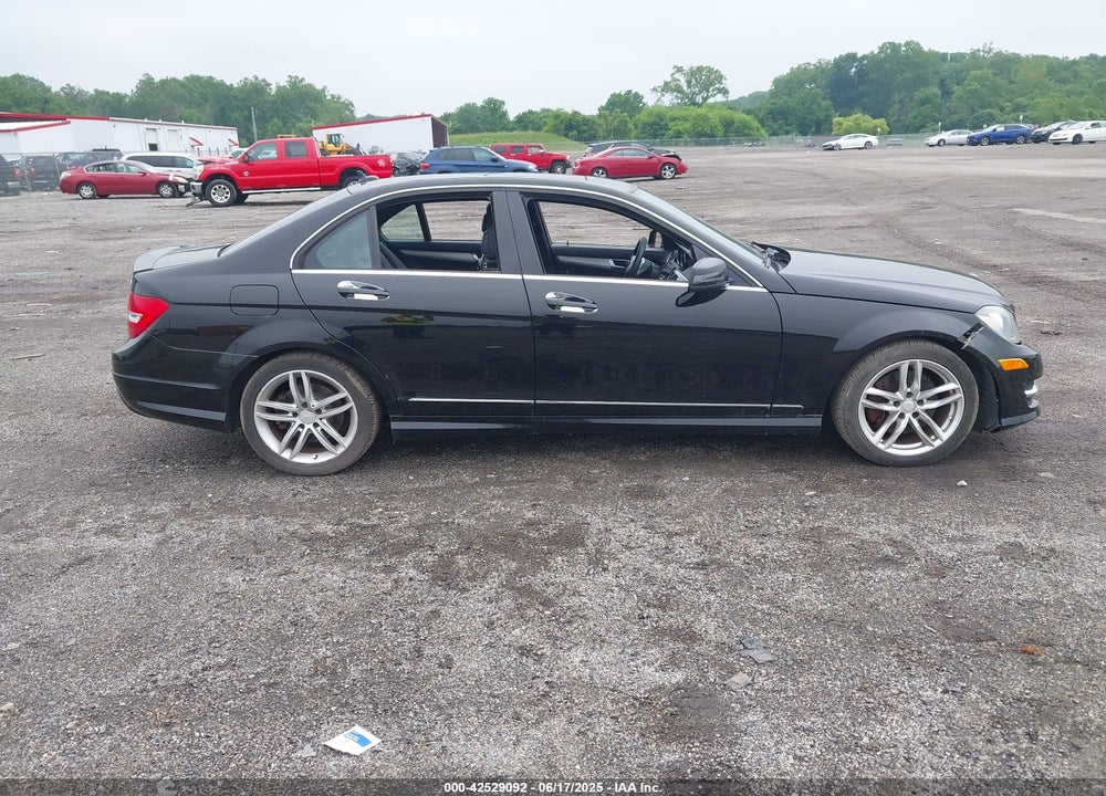 2014 MERCEDES-BENZ C 300 LUXURY 4MATIC/SPORT 4MATIC VIN: WDDGF8AB6EG205676