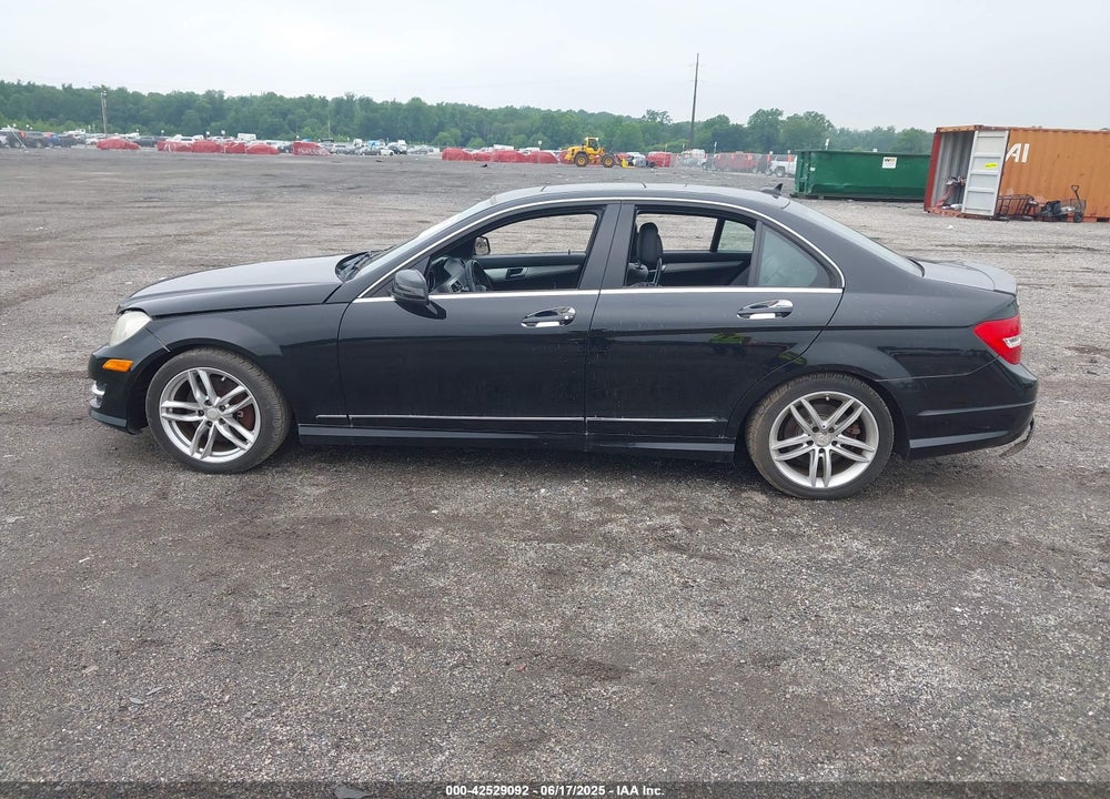 2014 MERCEDES-BENZ C 300 LUXURY 4MATIC/SPORT 4MATIC VIN: WDDGF8AB6EG205676