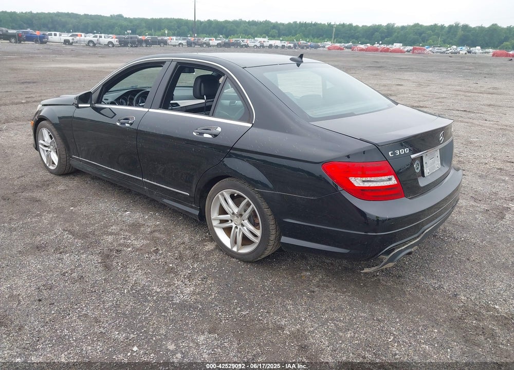 2014 MERCEDES-BENZ C 300 LUXURY 4MATIC/SPORT 4MATIC VIN: WDDGF8AB6EG205676
