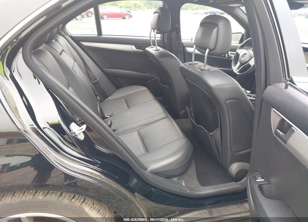 2014 MERCEDES-BENZ C 300 LUXURY 4MATIC/SPORT 4MATIC VIN: WDDGF8AB6EG205676