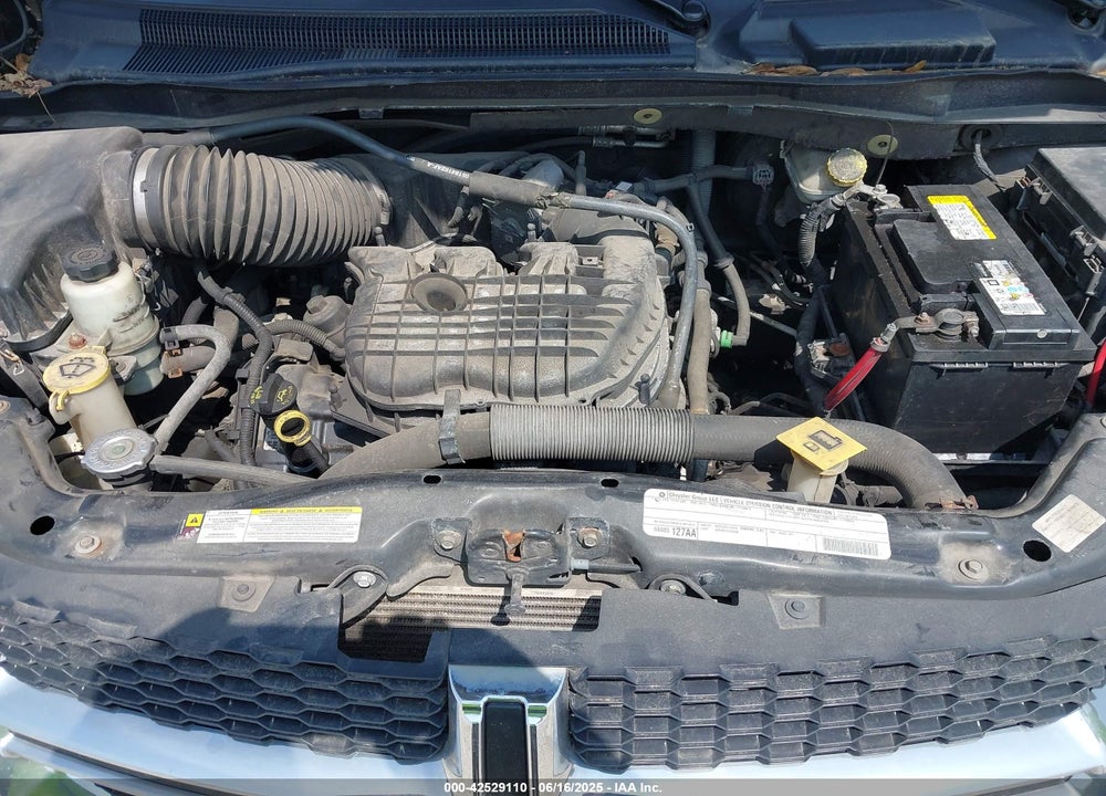 2011 DODGE GRAND CARAVAN CREW VIN: 2D4RN5DG3BR751215