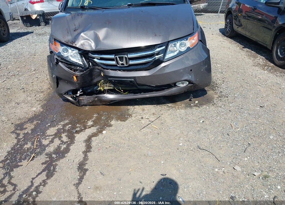 2016 HONDA ODYSSEY TOURING/TOURING ELITE VIN: 5FNRL5H92GB075521