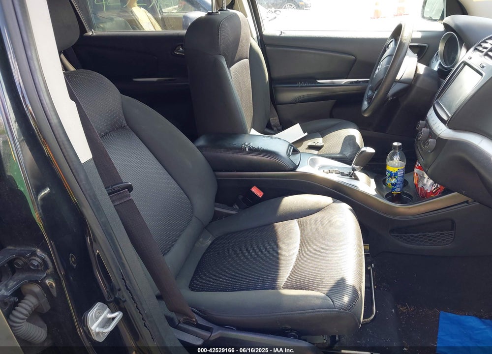 2011 DODGE JOURNEY VIN: 3D4PG1FG5BT503178