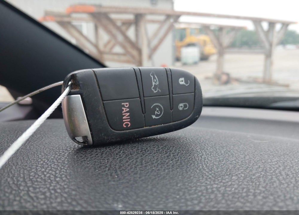 2014 DODGE CHARGER VIN: 2C3CDXJG2EH100758