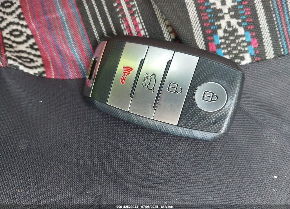 2019 KIA SORENTO VIN: 5XYPH4A50KG521273