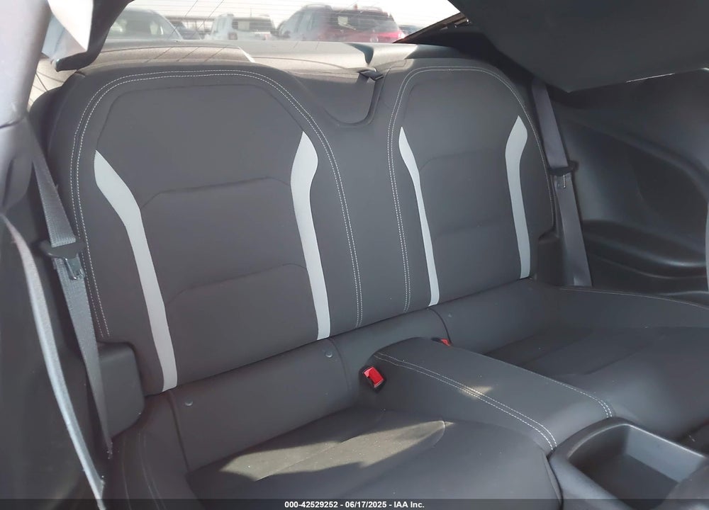 2017 CHEVROLET CAMARO VIN: 1G1FB1RS0H0201481