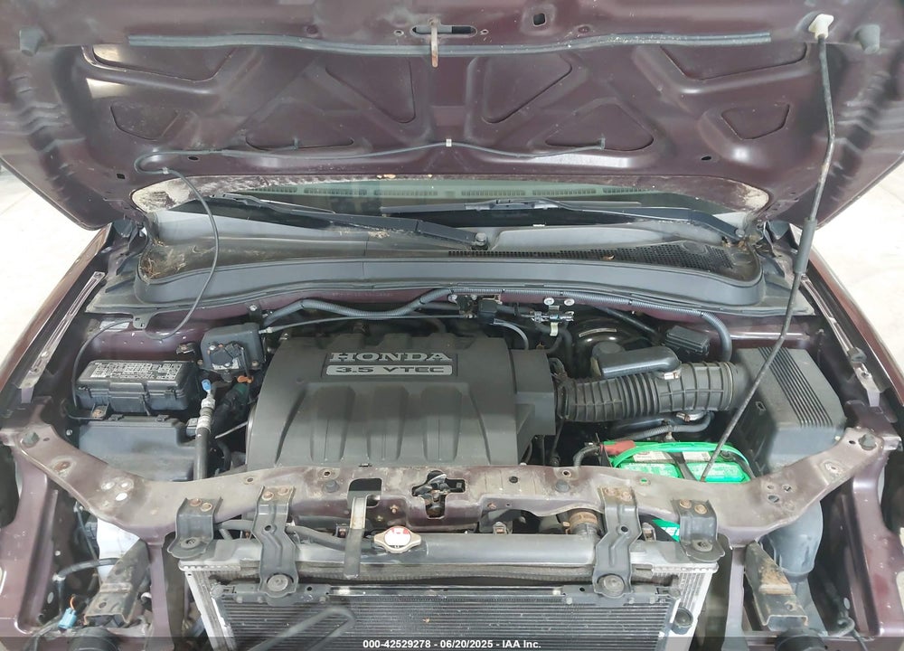 2008 HONDA PILOT VIN: 5FNYF18518B026630