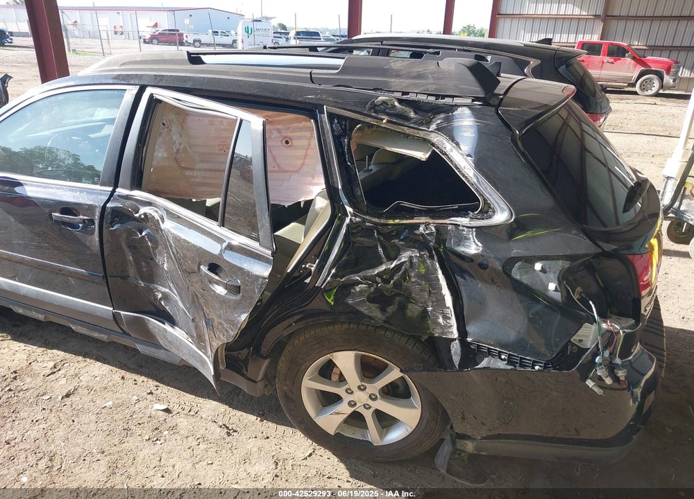 2014 SUBARU OUTBACK VIN: 4S4BRBLC0E3310179