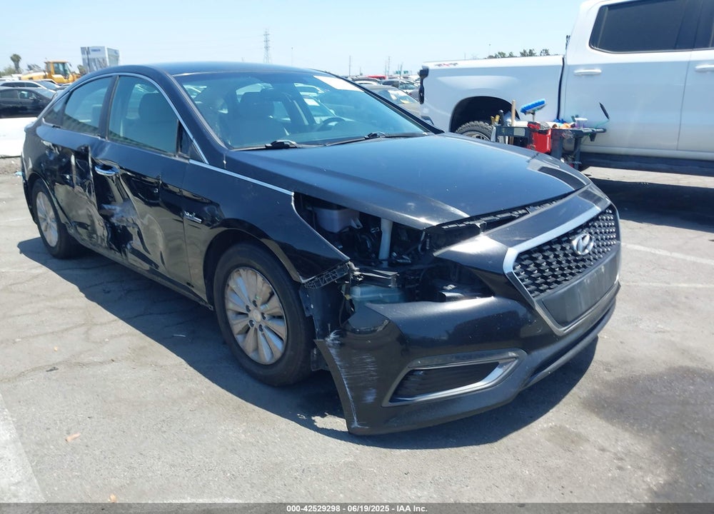 2017 HYUNDAI SONATA HYBRID SE VIN: KMHE24L10HA051494