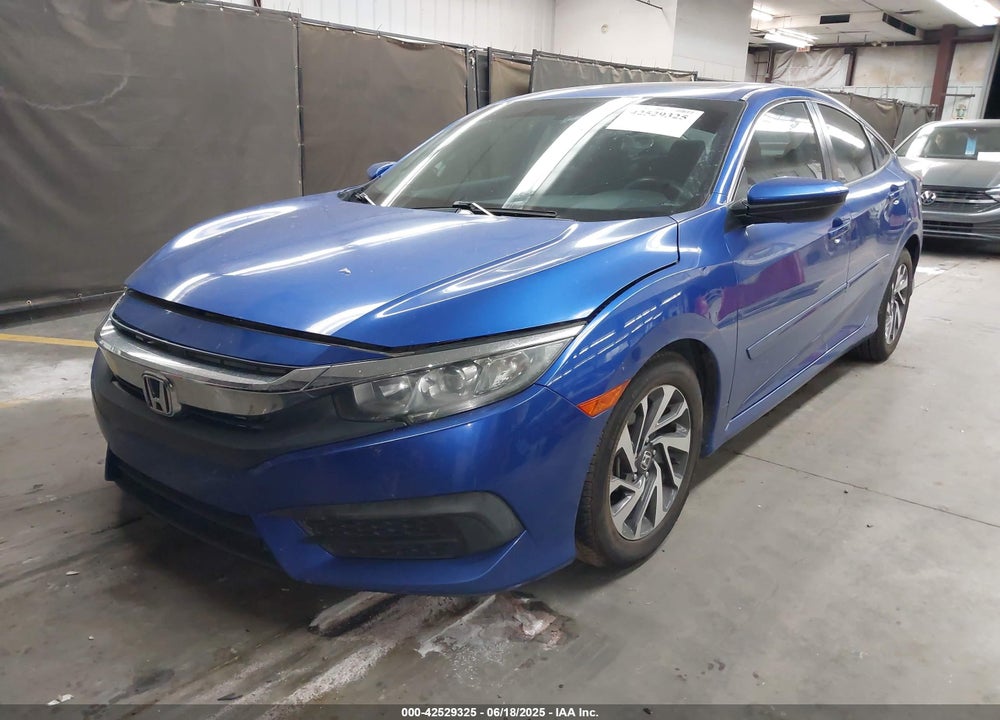 2018 HONDA CIVIC VIN: 2HGFC2F7XJH580471