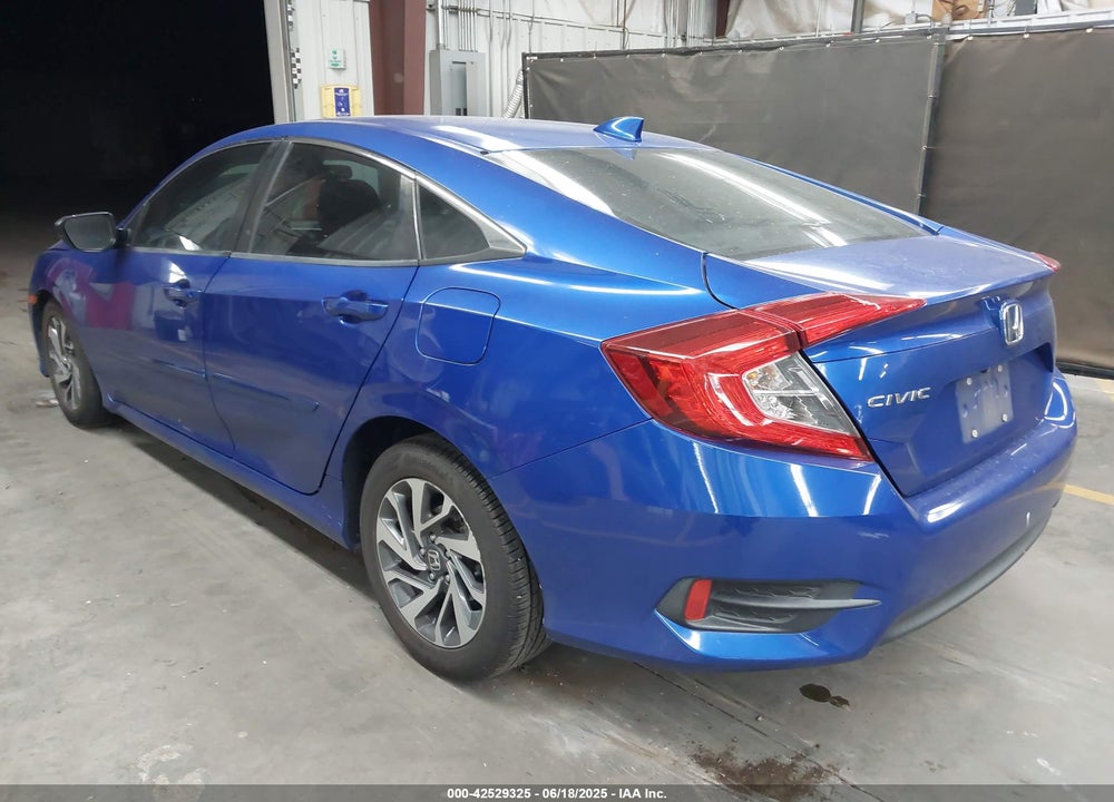 2018 HONDA CIVIC VIN: 2HGFC2F7XJH580471