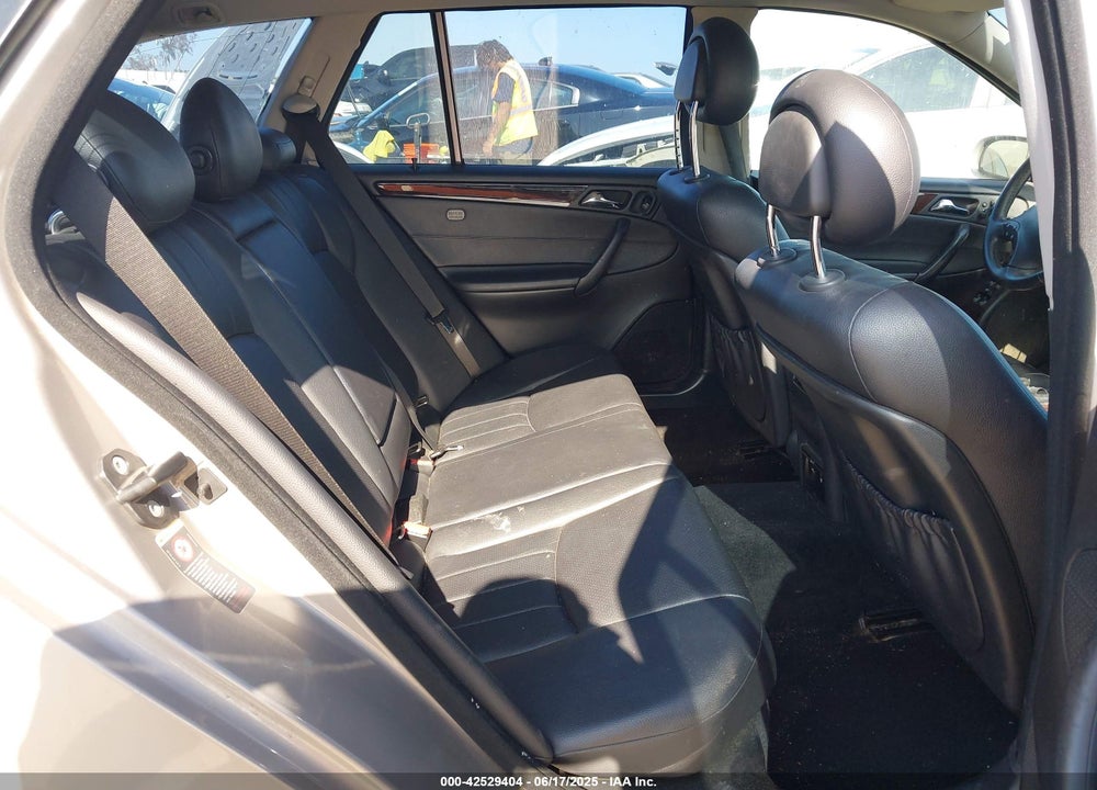 2005 MERCEDES-BENZ C 240 LUXURY 4MATIC VIN: WDBRH81J75F660805