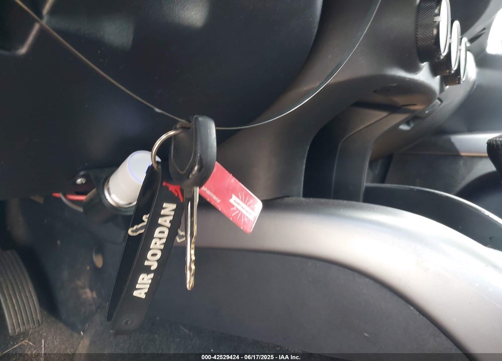 2007 MITSUBISHI OUTLANDER ES/LS VIN: JA4MS31X07Z012559
